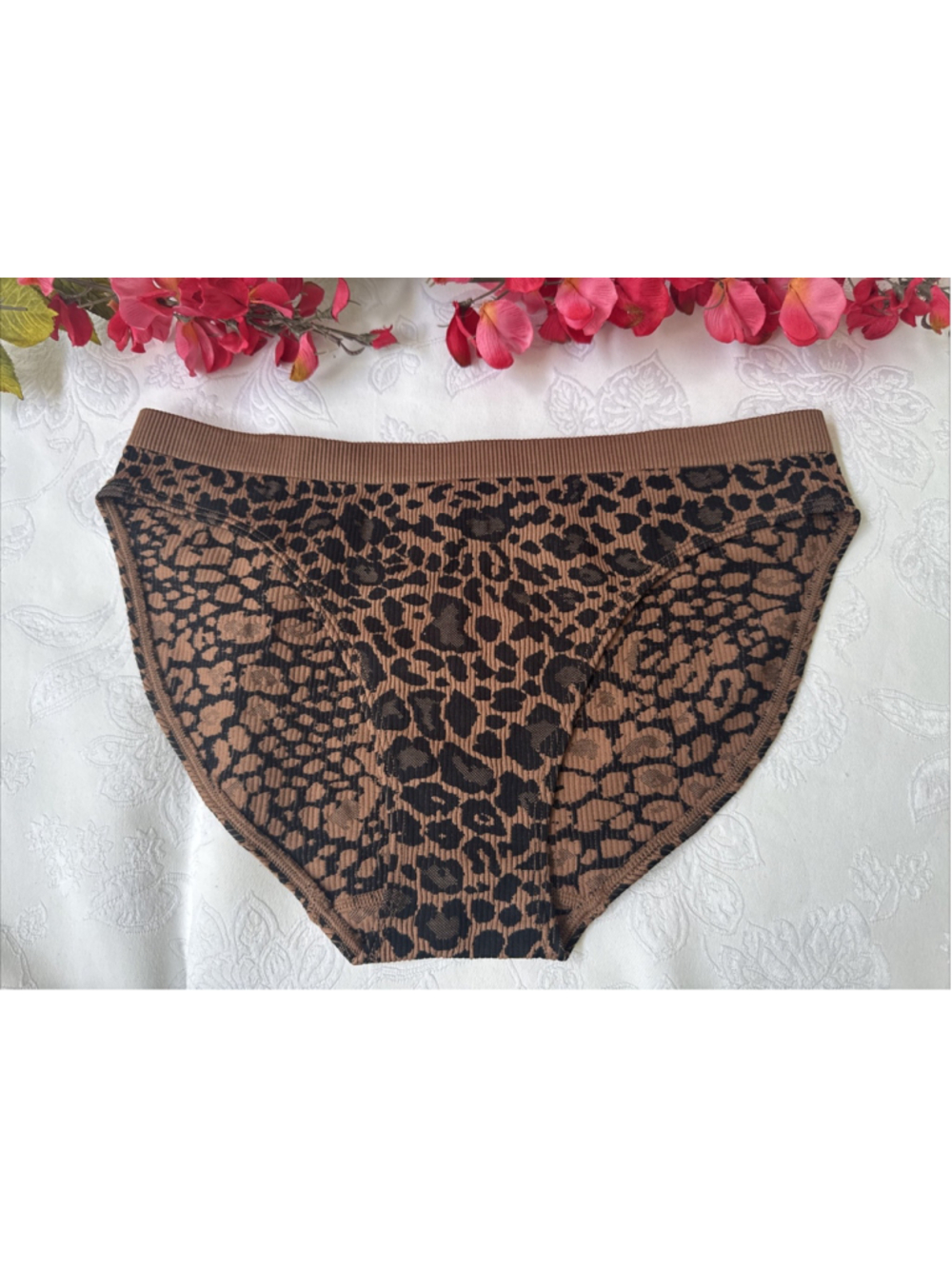 VICTORIA'S SECRET XL BLACK BROWN ANIMAL PRINT RIBBED BIKINI PANTIES NWT